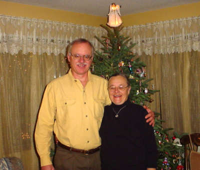 Here's a recent photo of Tim & Lynn Kvidera (2003).  